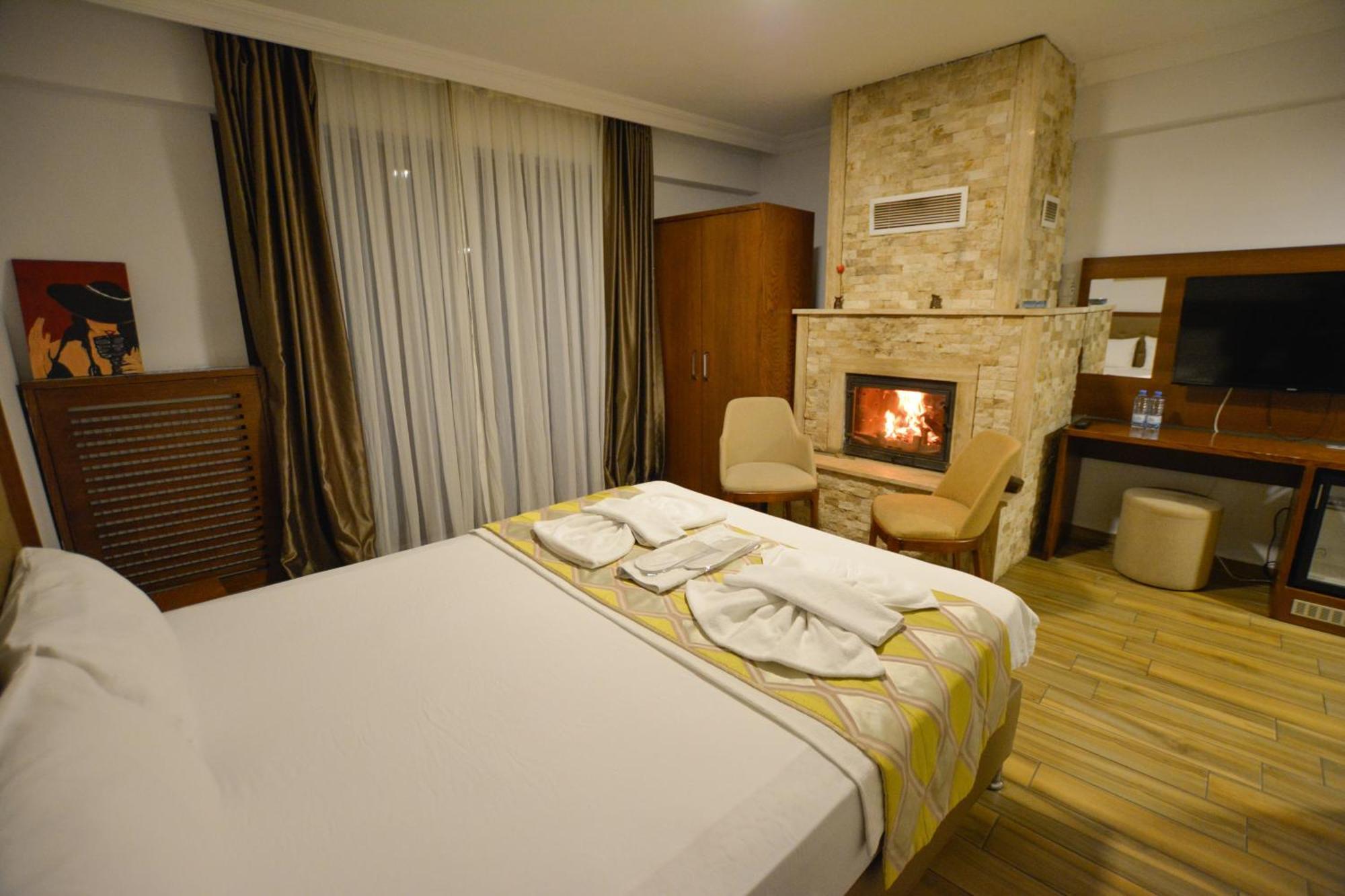 Hill River Hotel Ağva Zewnętrze zdjęcie