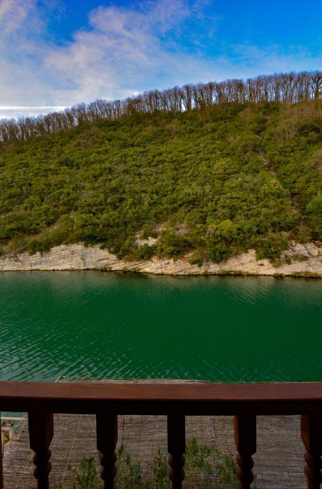 Hill River Hotel Ağva Zewnętrze zdjęcie