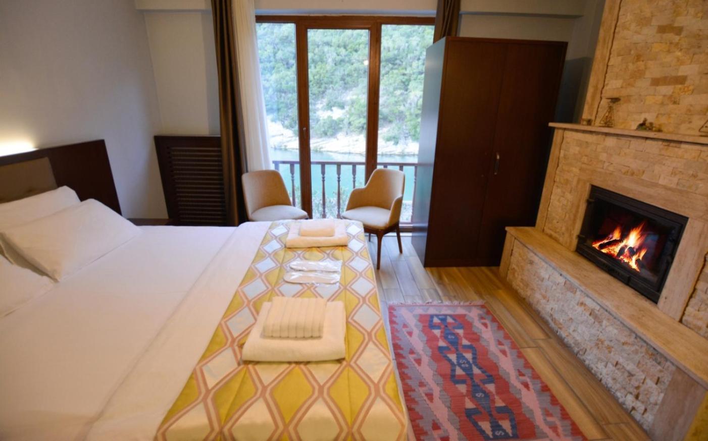 Hill River Hotel Ağva Zewnętrze zdjęcie