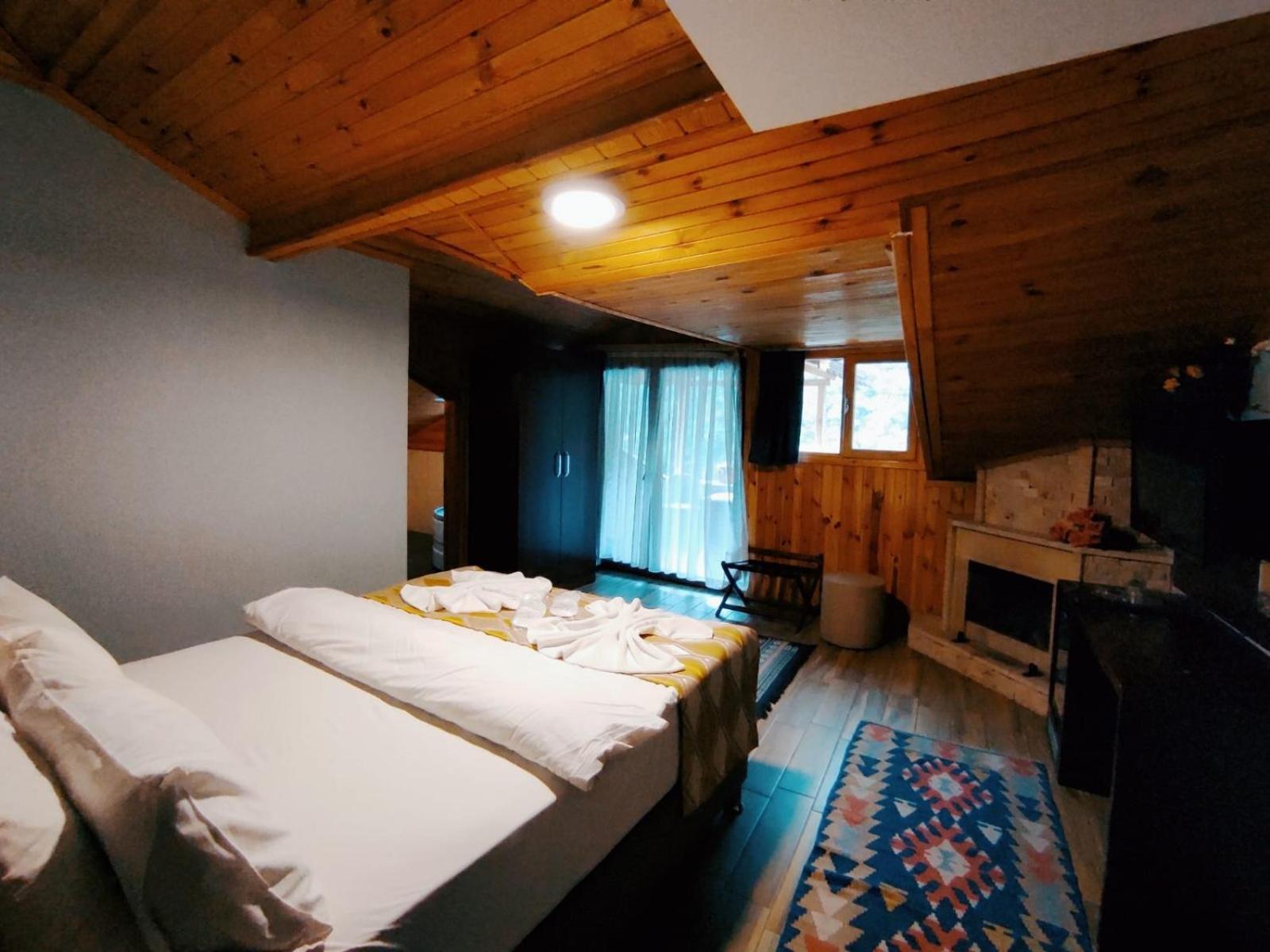Hill River Hotel Ağva Zewnętrze zdjęcie