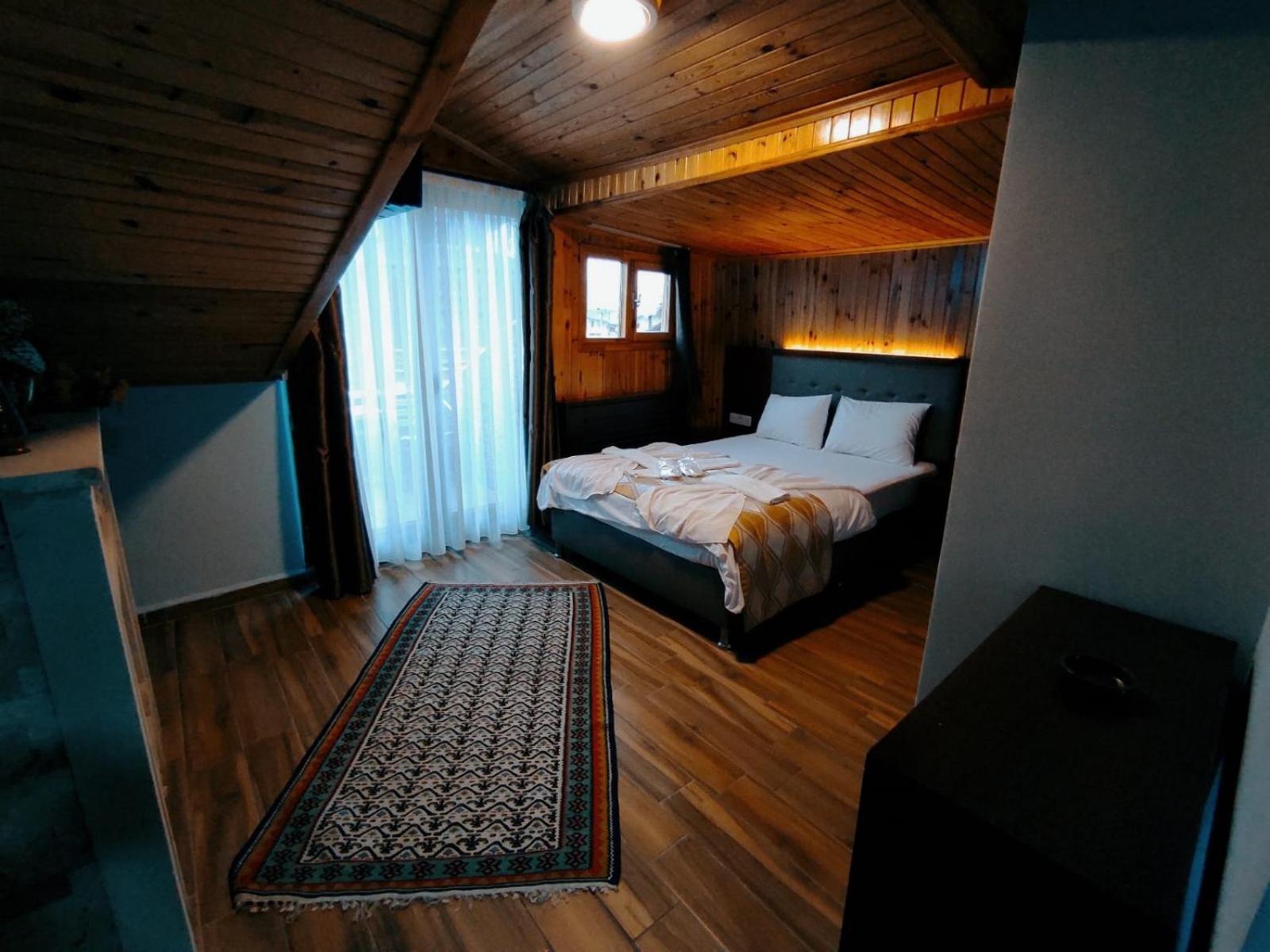 Hill River Hotel Ağva Zewnętrze zdjęcie